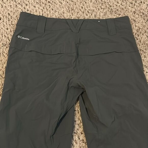 Columbia women’s Size 4 Omni shade sun protection Capri pants   D - Picture 6 of 10